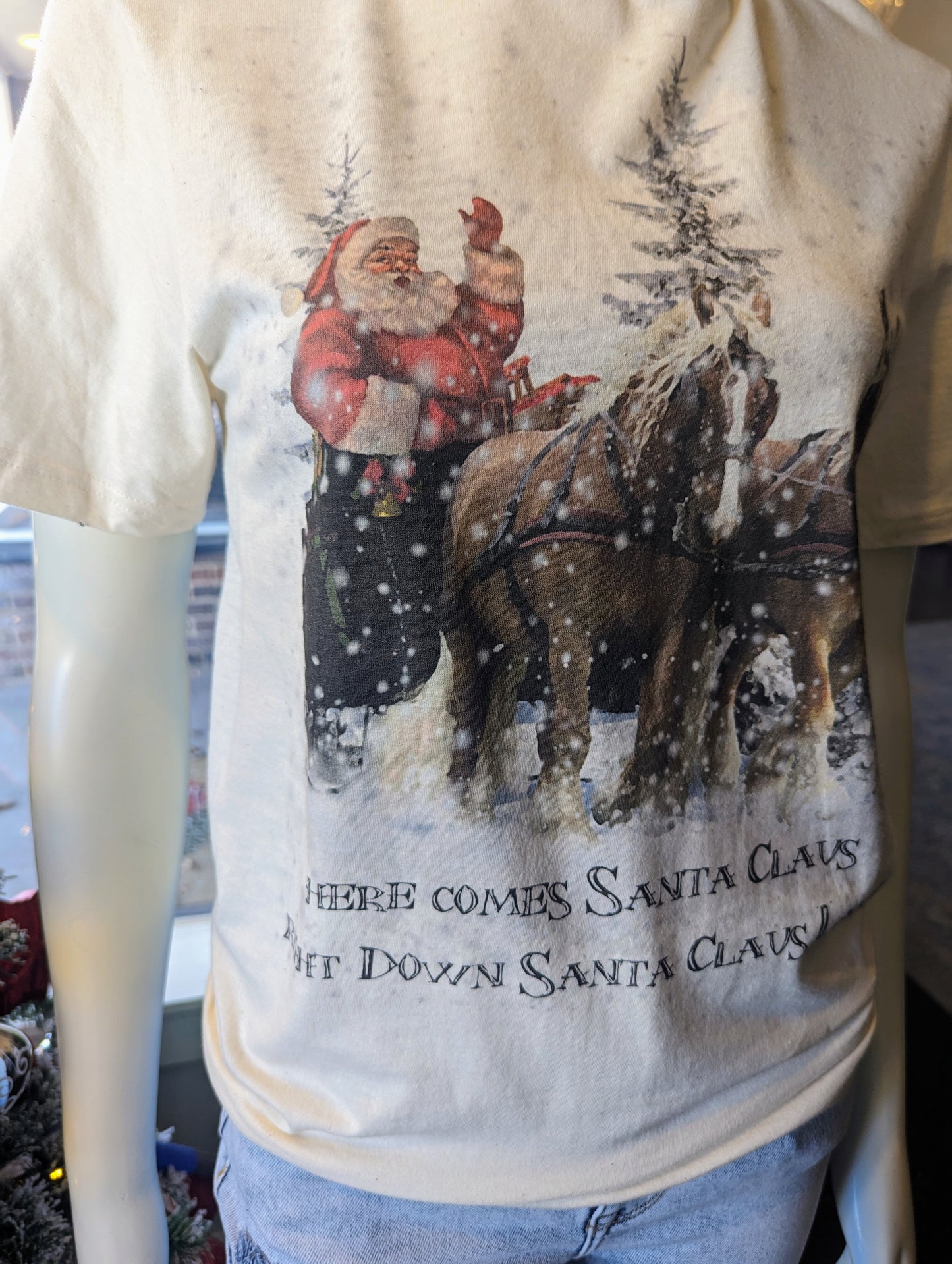 Here Comes Santa Tee